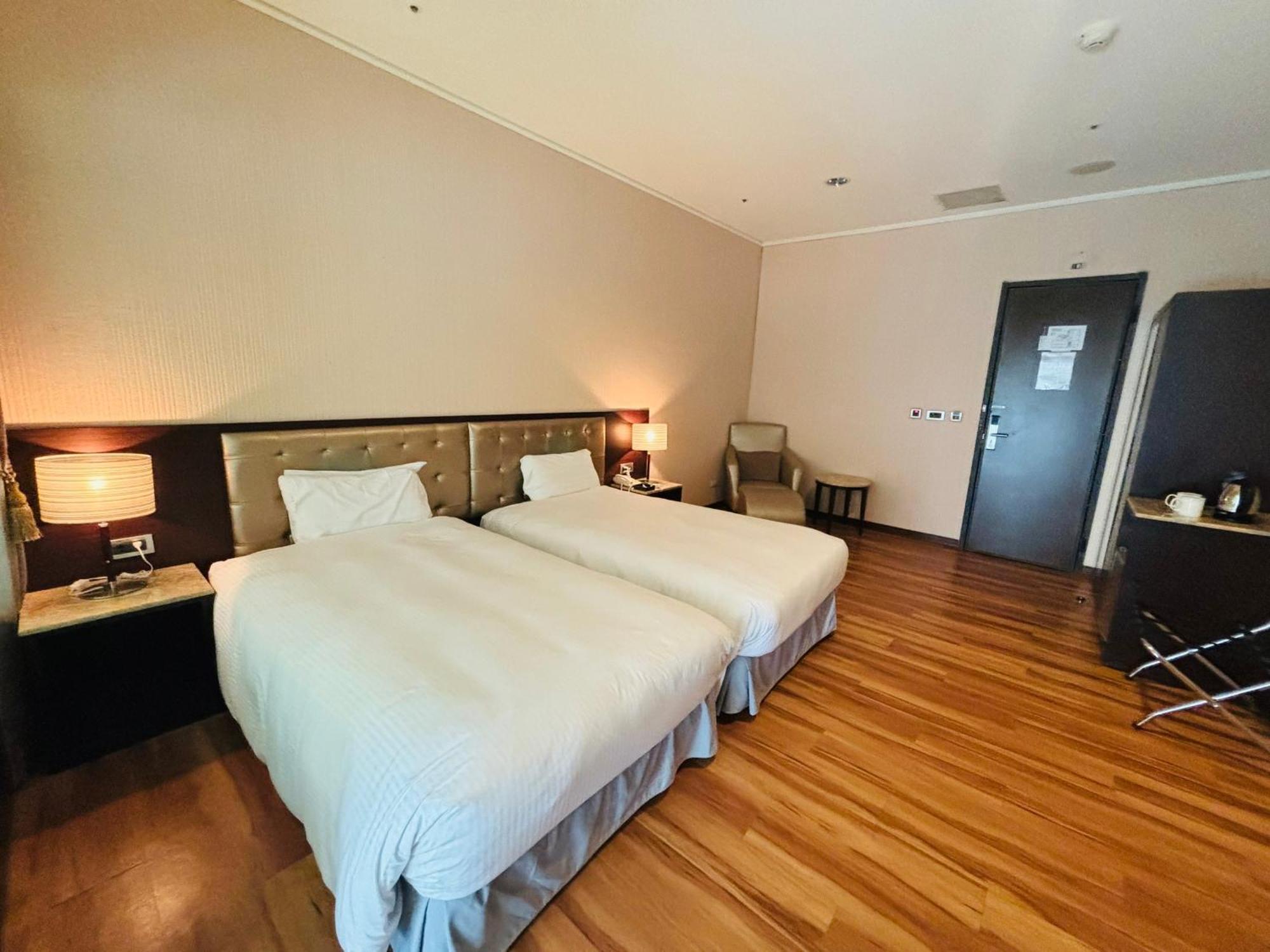 New Taipei Hot Spring Hotel Xindian Bagian luar foto