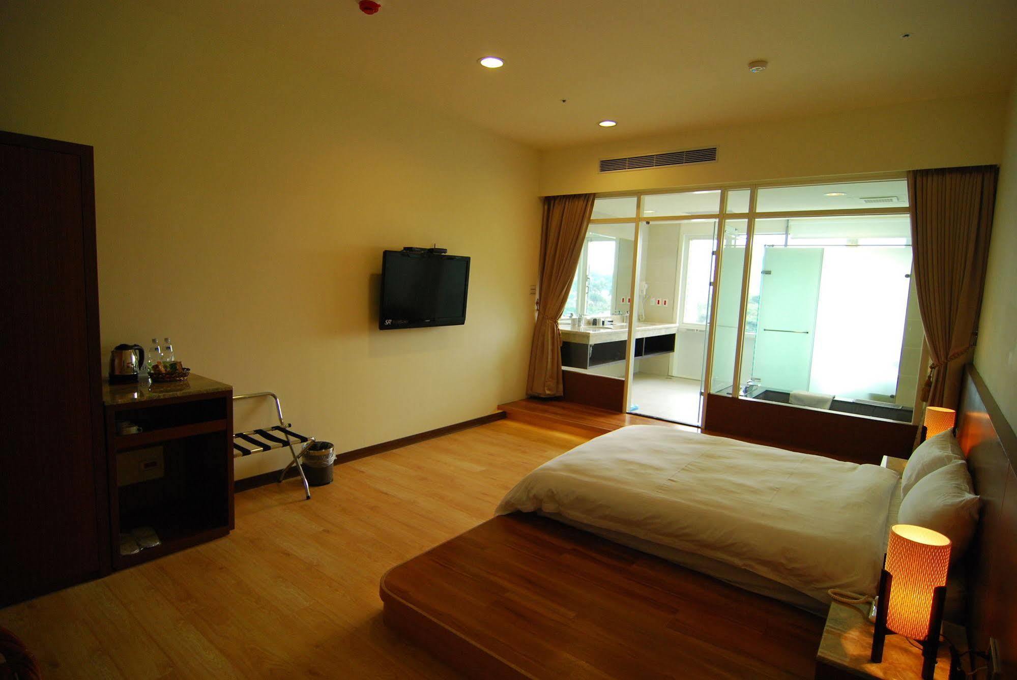 New Taipei Hot Spring Hotel Xindian Bagian luar foto