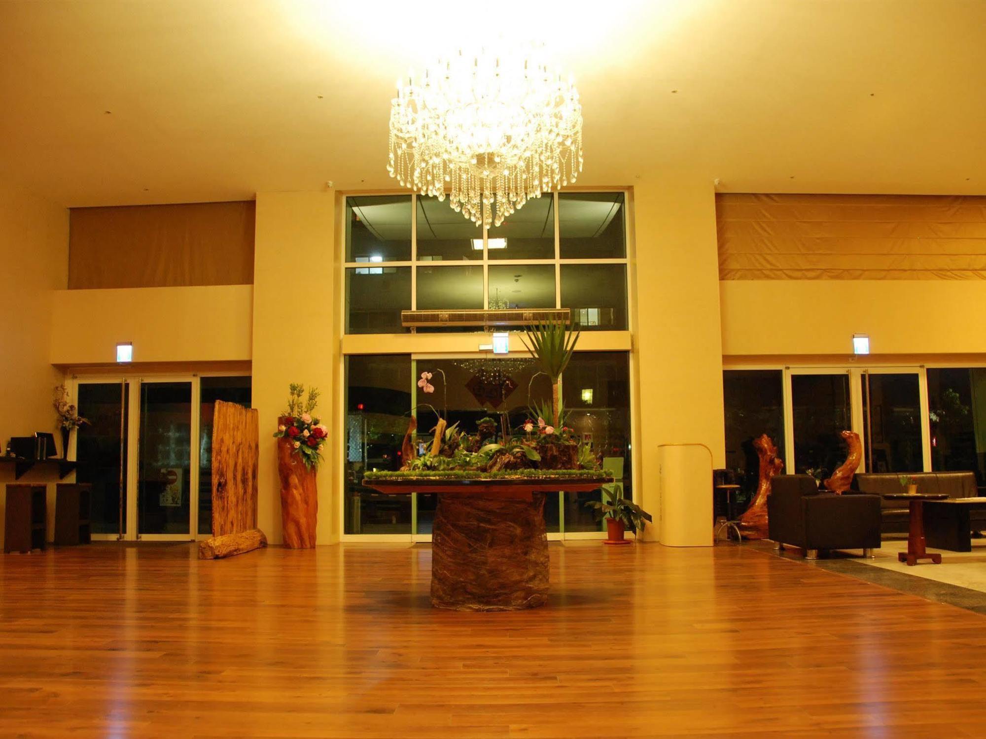New Taipei Hot Spring Hotel Xindian Bagian luar foto